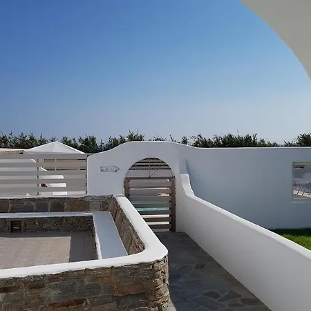 Petroto Abodes דירה